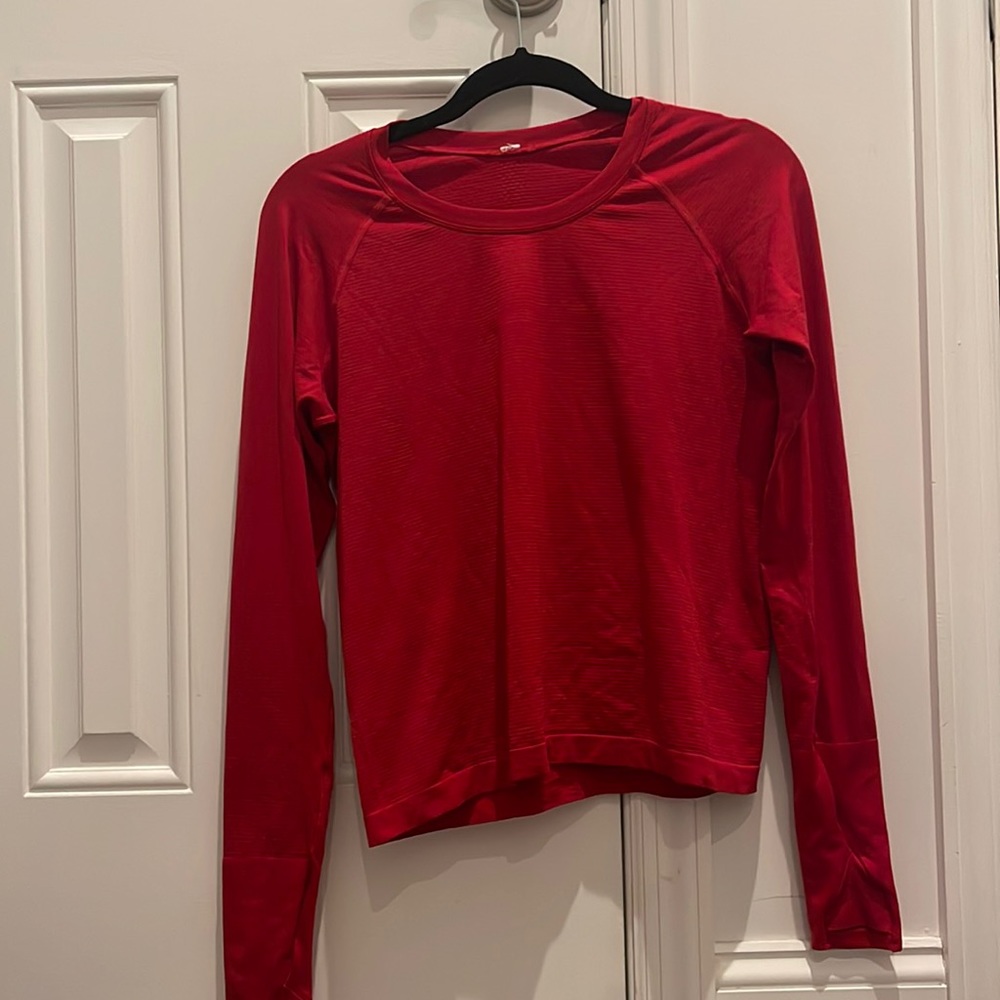 Lululemon Swiftly Tech Race length long sleeve red size 10